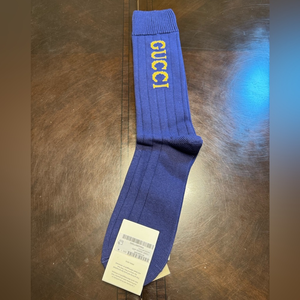 New Authentic Gucci Logo Socks Navy Size M